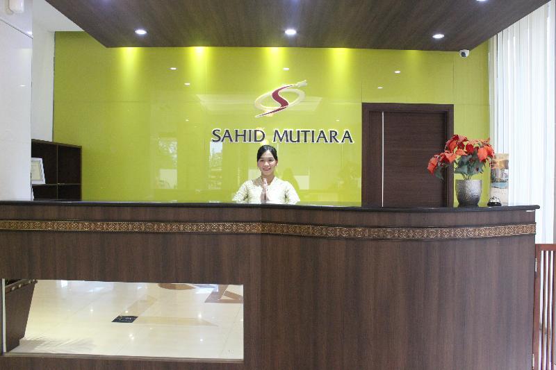 Sahid Mutiara Karawaci Hotel Tangerang Buitenkant foto