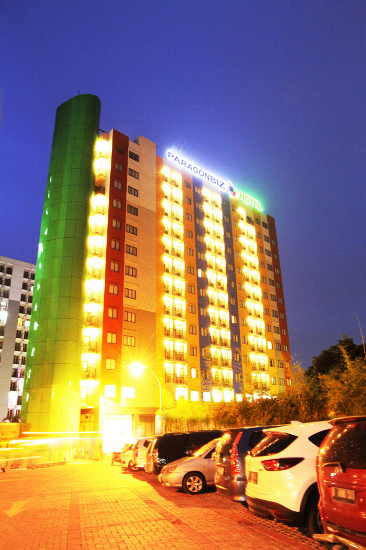 Sahid Mutiara Karawaci Hotel Tangerang Buitenkant foto