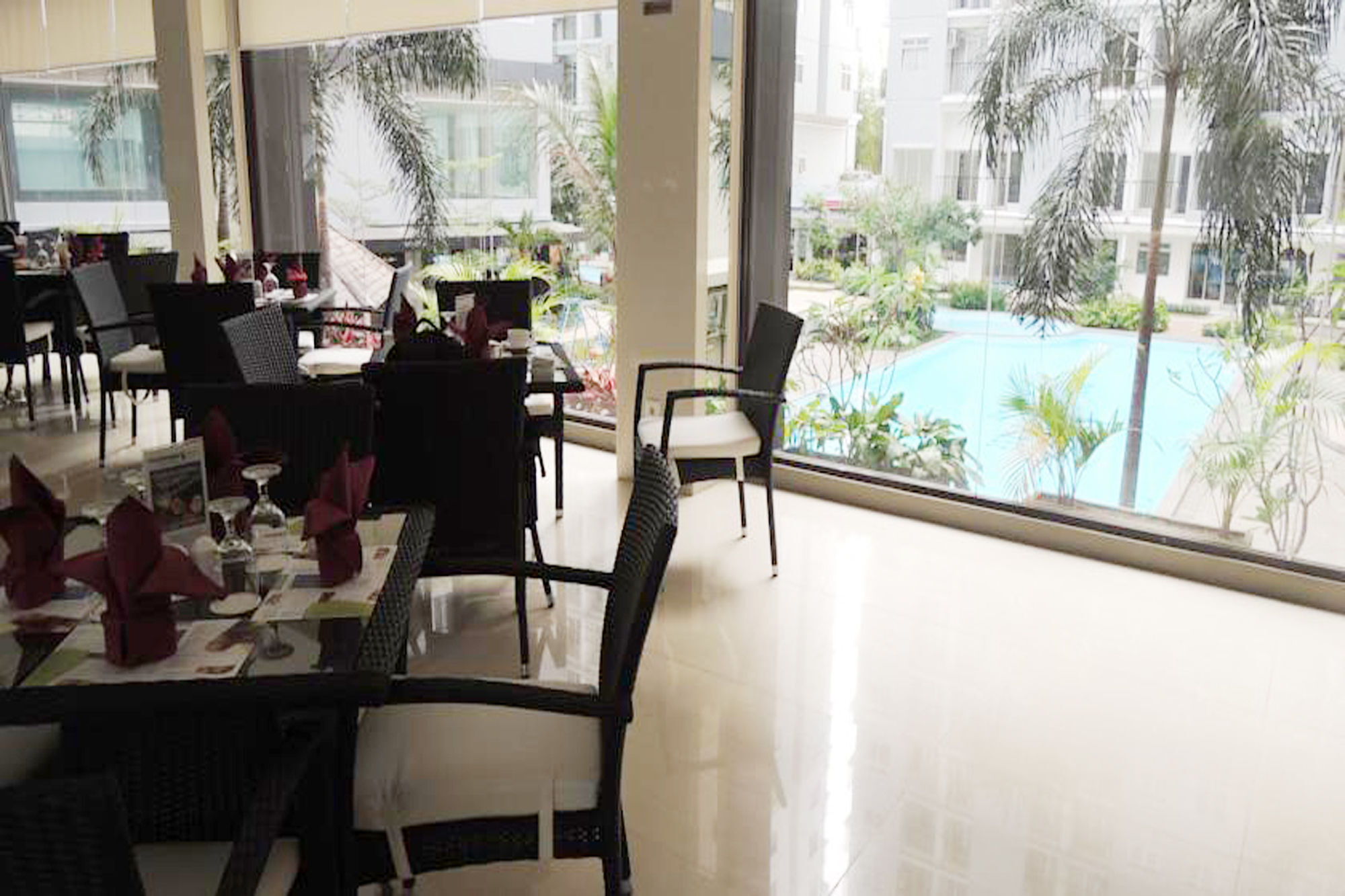 Sahid Mutiara Karawaci Hotel Tangerang Buitenkant foto